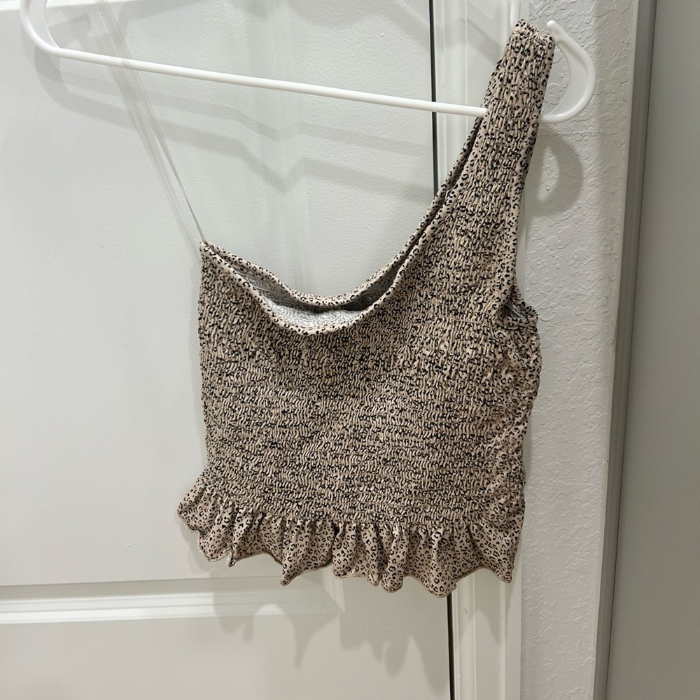 Small-Medium one shoulder crop